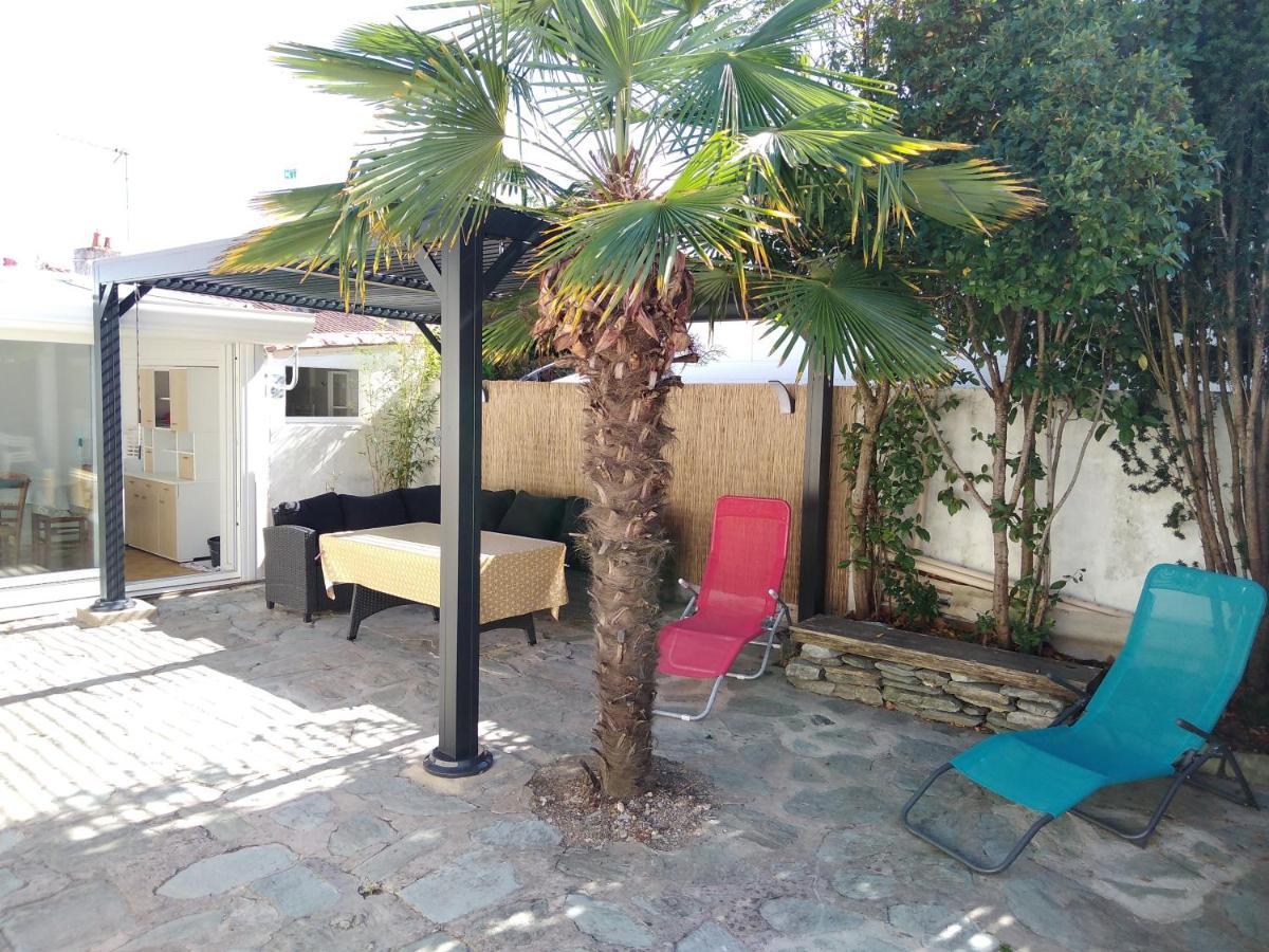 Maison Boisvinet Saint-Gilles-Croix-De-Vie, 4-5 P, Belle Cour Interieure, 200M Plage Kültér fotó