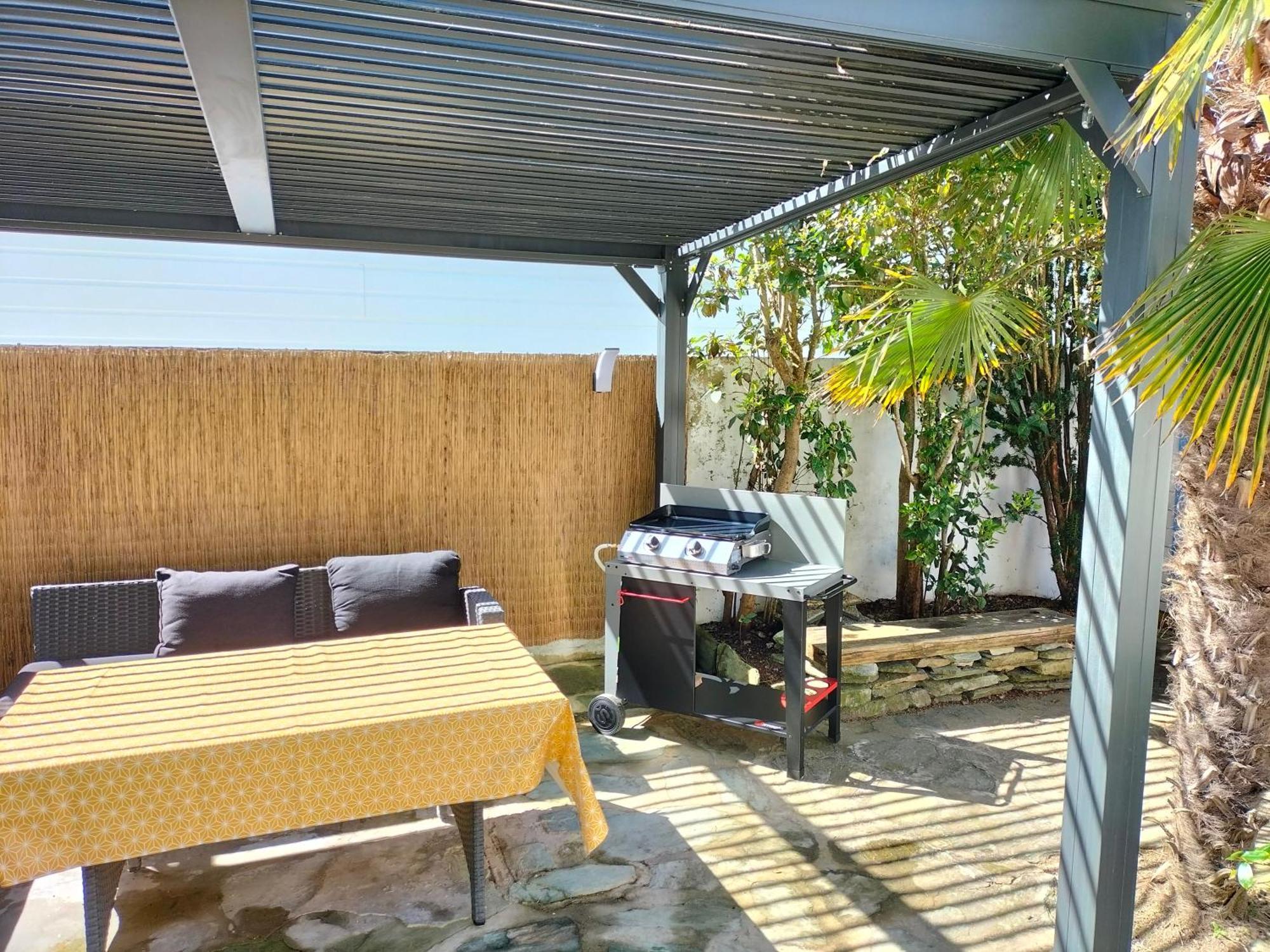 Maison Boisvinet Saint-Gilles-Croix-De-Vie, 4-5 P, Belle Cour Interieure, 200M Plage Kültér fotó